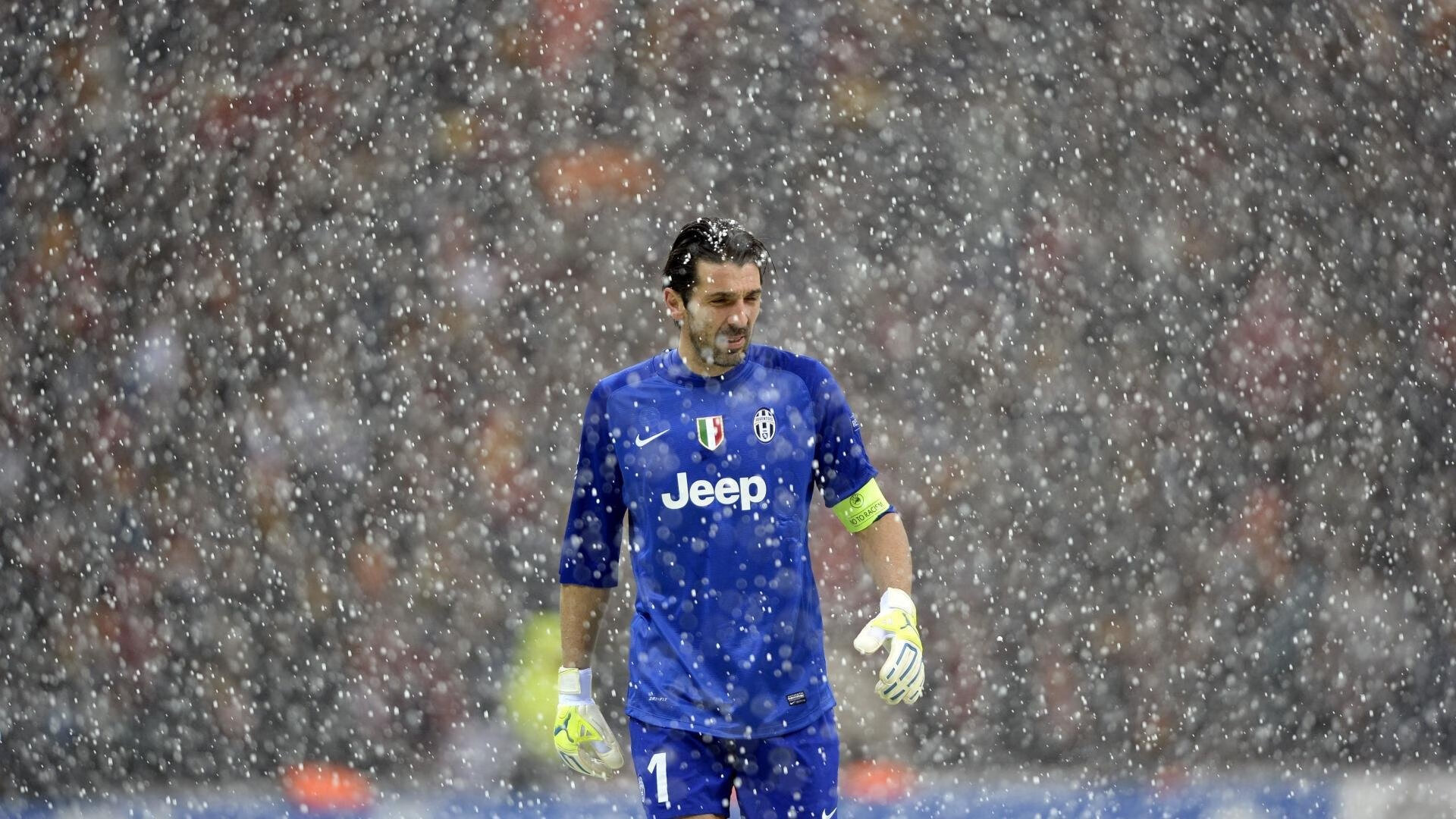 不屈的信念点燃中国篮球希望