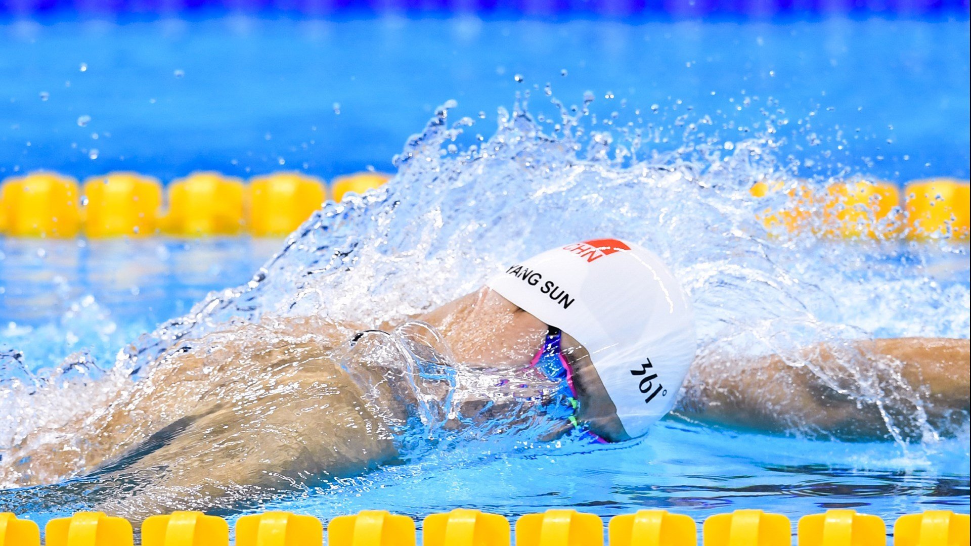 技术训练体系朝规范化、专业化推进，技术训练的要求